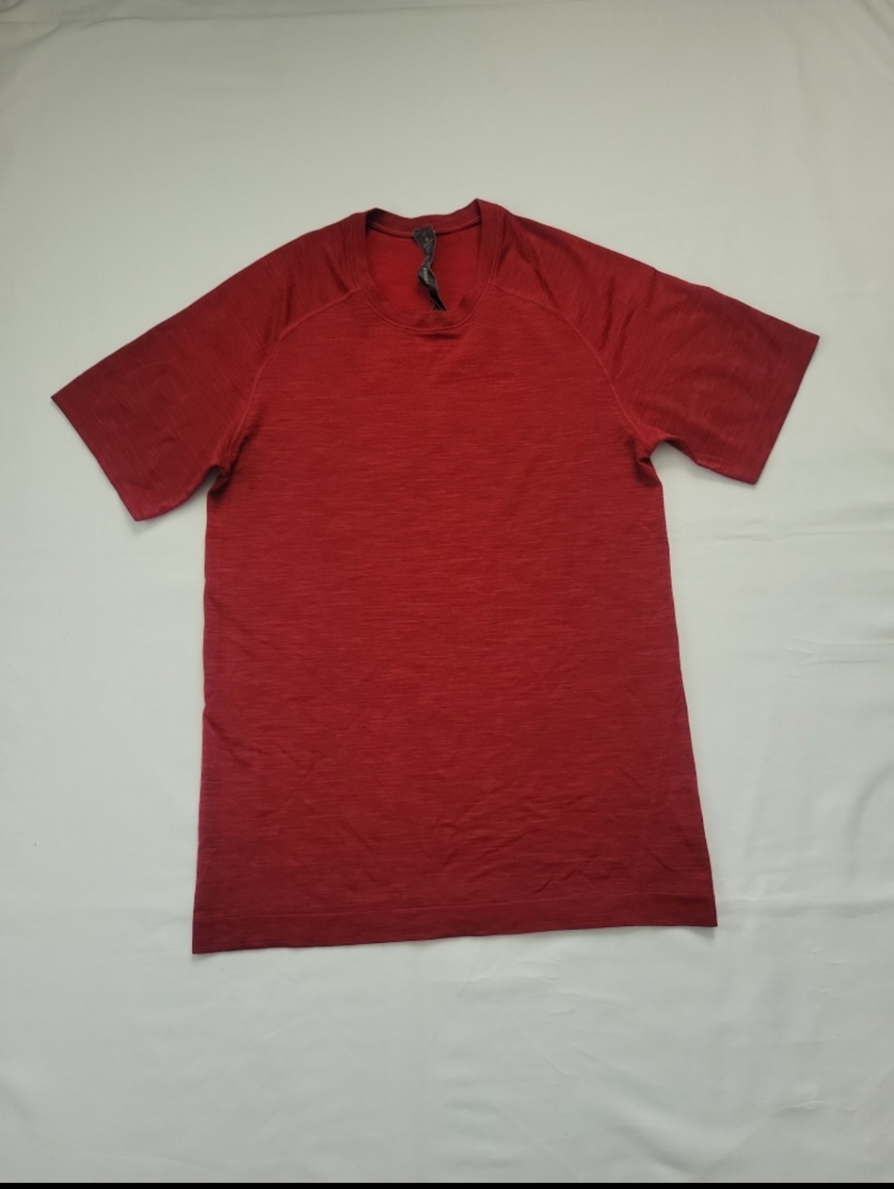 lululemon athletica Red Short Sleeve Crew T-Shirt
